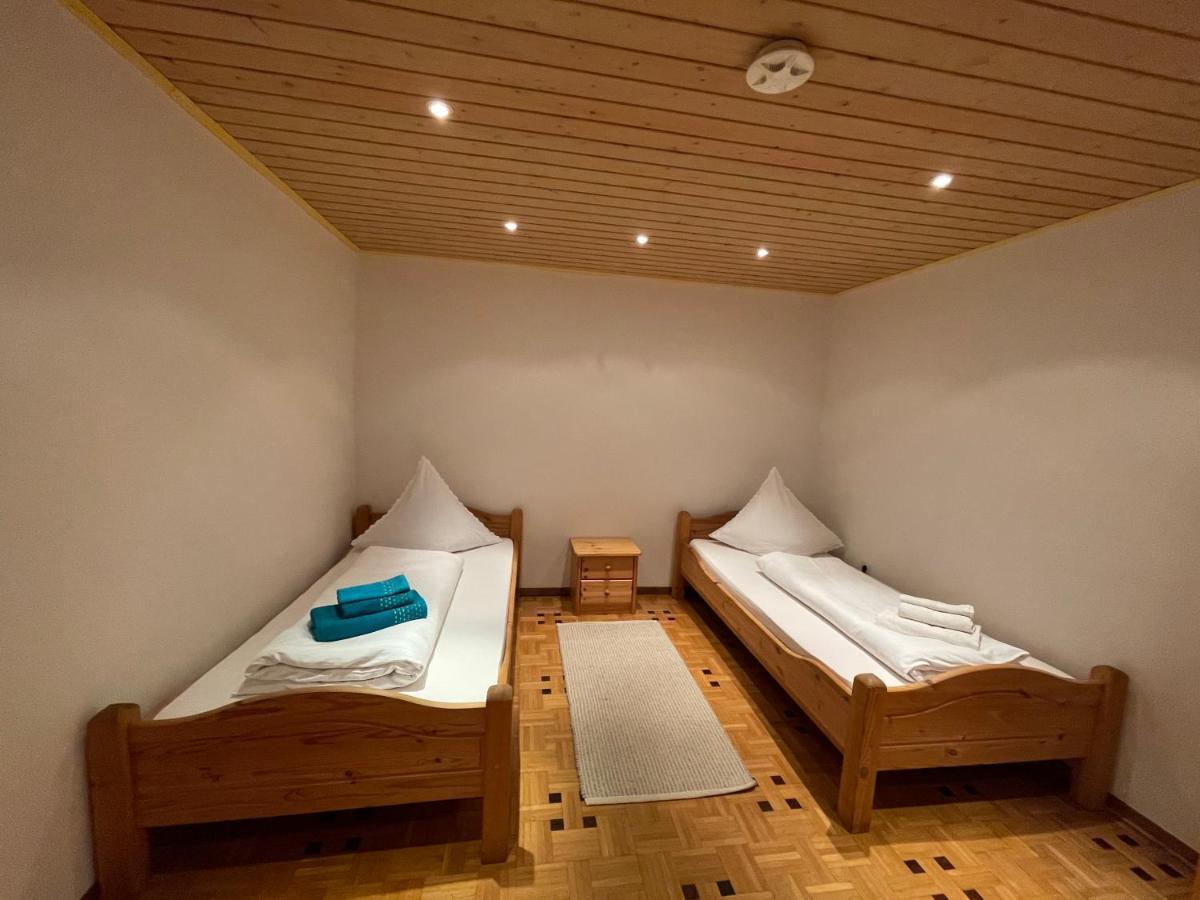 Ferienhaus Sofia Urschmitt Buitenkant foto